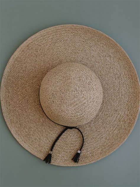 How to Stretch Straw Hat: Exploring the Art of Hat Manipulation and Beyond